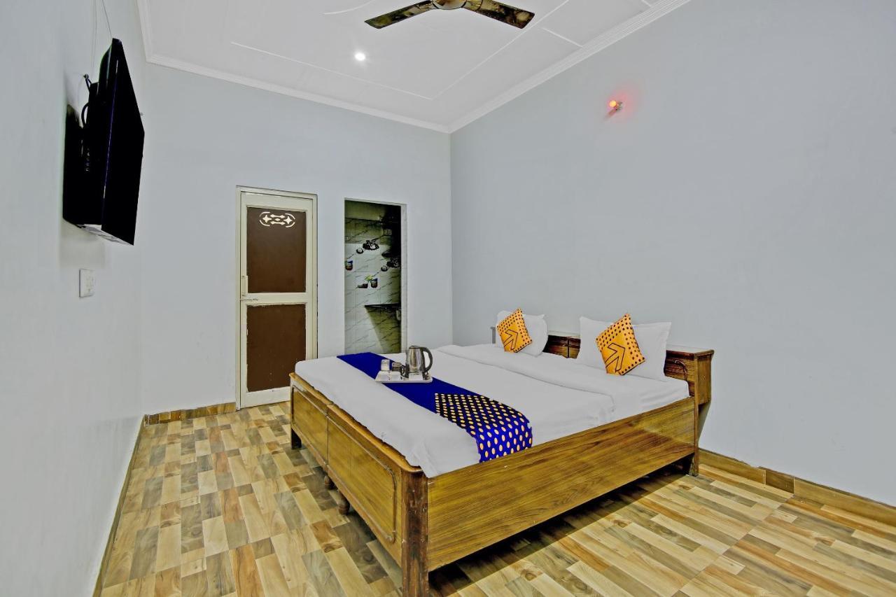 Spot On Shree Naman Guest House Sonipat Exterior foto
